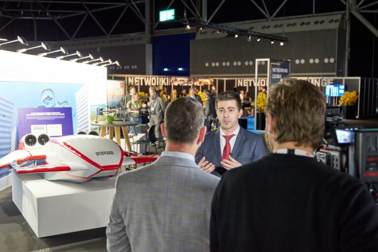 Amsterdam Drone Week - METIP ondertekening samenwerking partner Speeder Systems